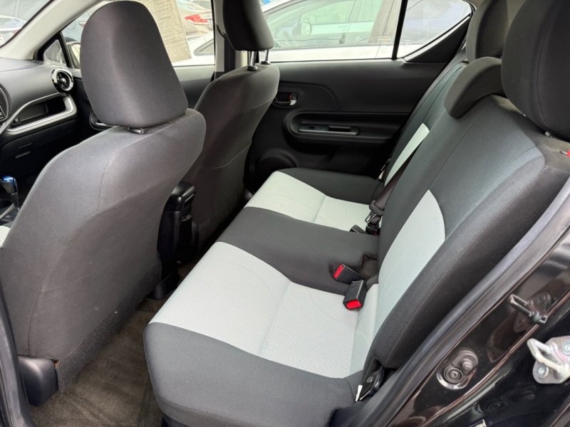 Used 2016 Toyota Prius C Three FWD image 13