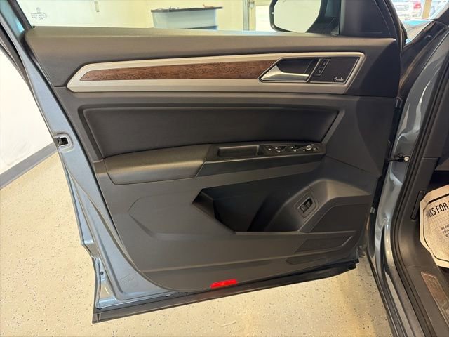 Used 2019 Volkswagen Atlas SEL Premium image 44