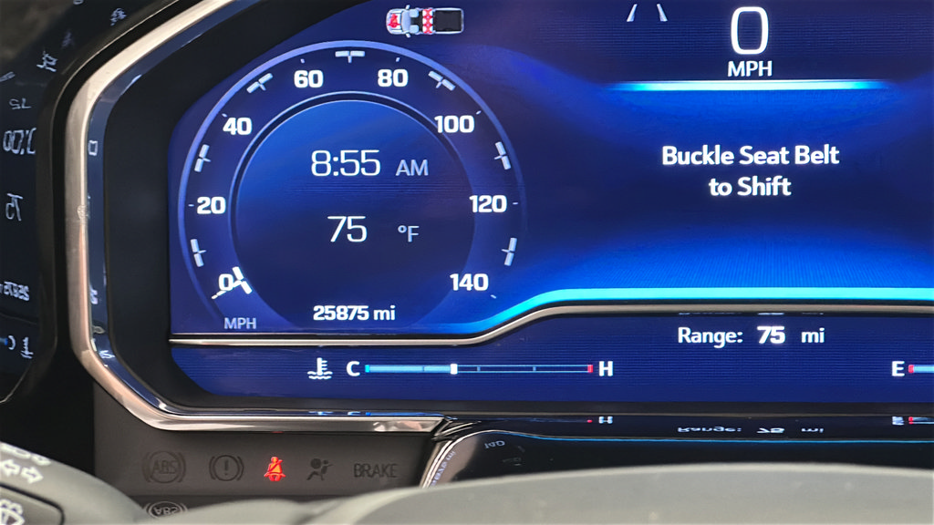 Used 2024 Chevrolet Silverado 1500 LT AWD/4WD image 16