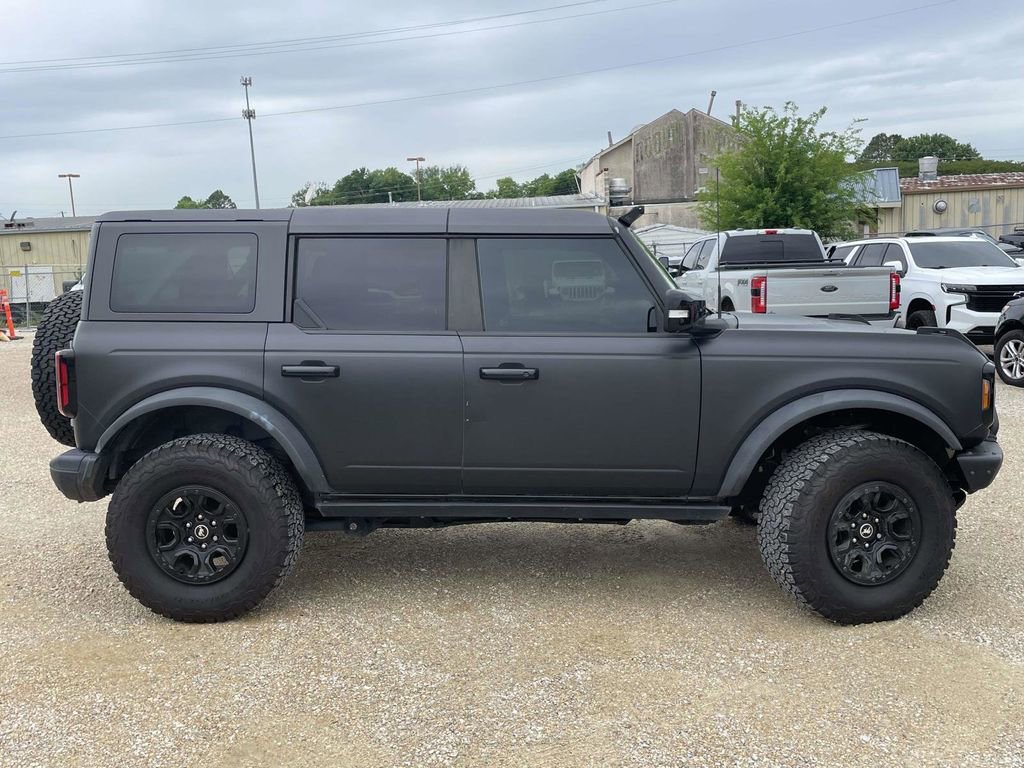 Used 2021 Ford Bronco First Edition AWD/4WD image 2