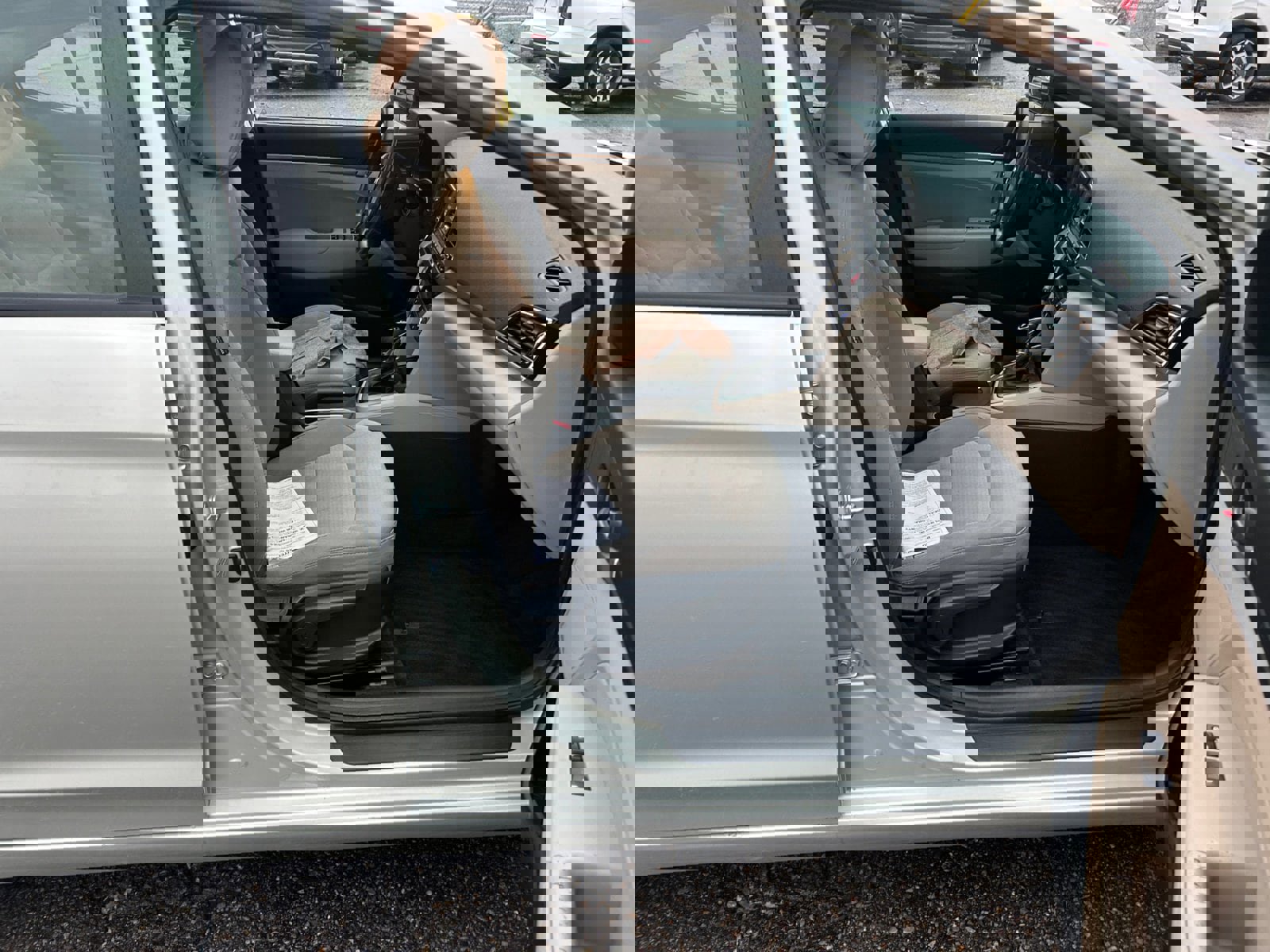 Used 2017 Hyundai Elantra SE w/ SE A/T Tech Package 03 image 34