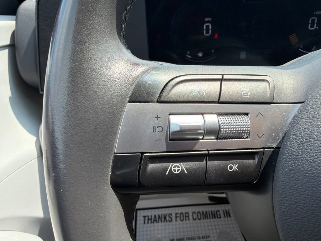 Used 2024 Hyundai Kona SEL AWD/4WD image 29