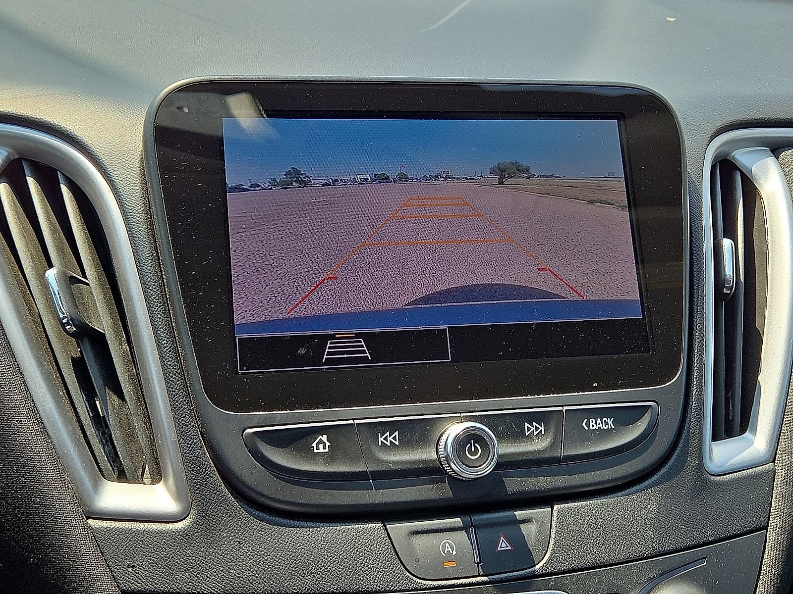 Used 2024 Chevrolet Malibu LS FWD image 26