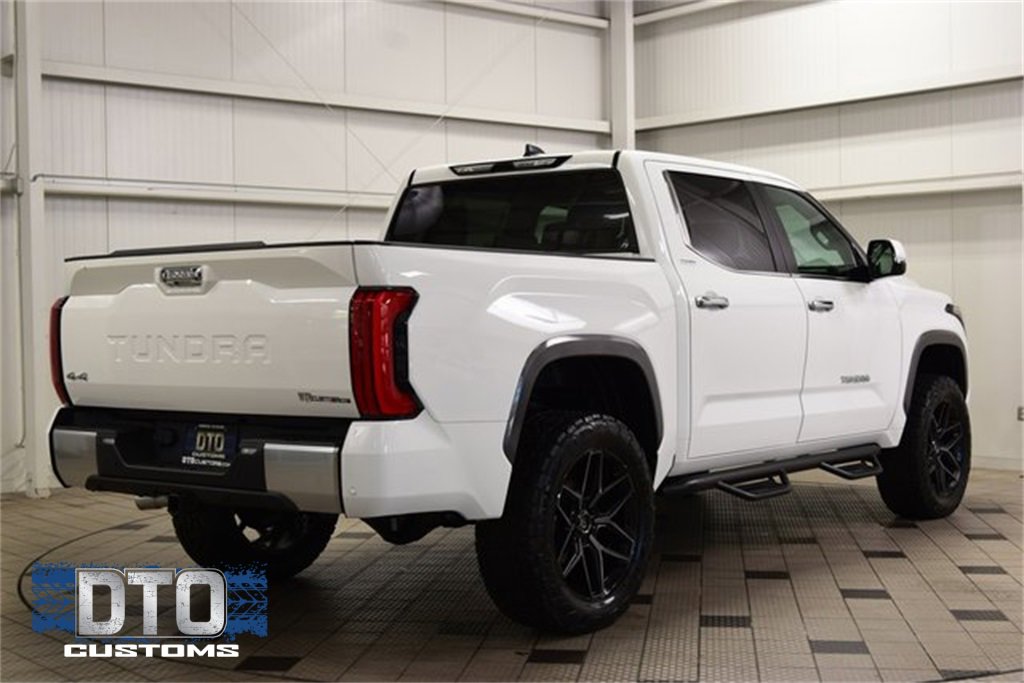 Used 2024 Toyota Tundra Limited w/ Power Package image 7