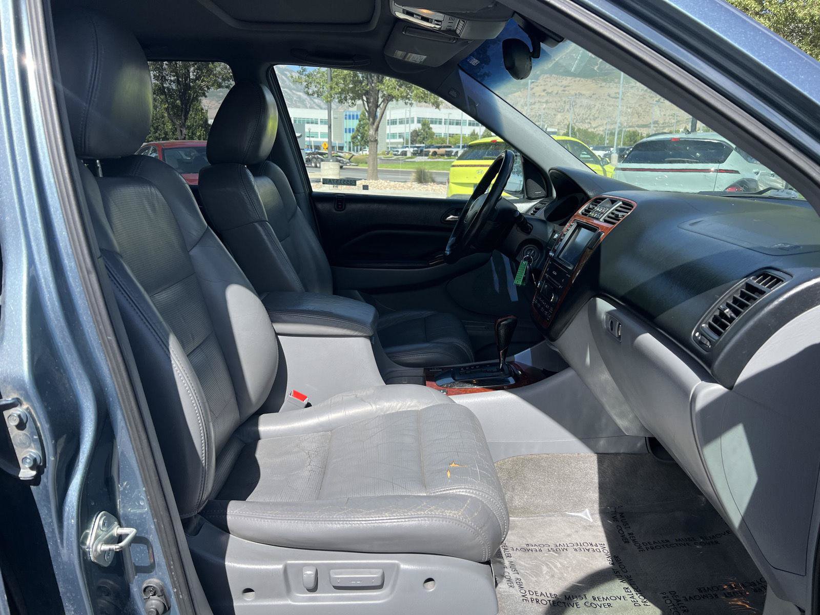Used 2005 Acura MDX Touring AWD/4WD image 4