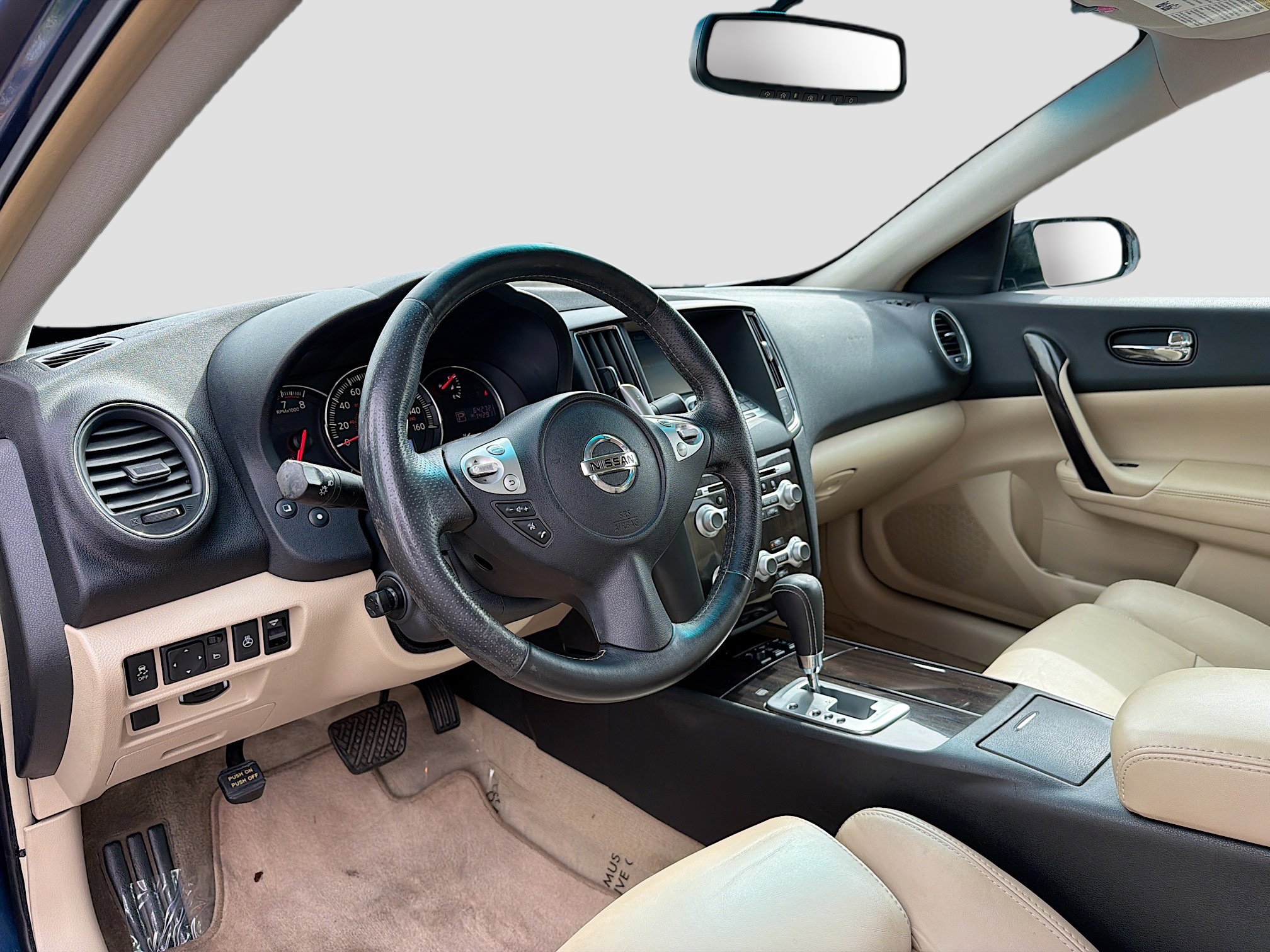 Used 2014 Nissan Maxima 3.5 SV w/ Premium Package FWD image 4