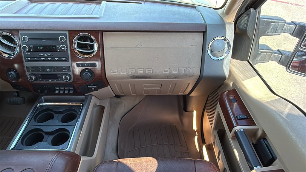 Used 2012 Ford F350 King Ranch w/ King Ranch w/Chrome Pkg image 31
