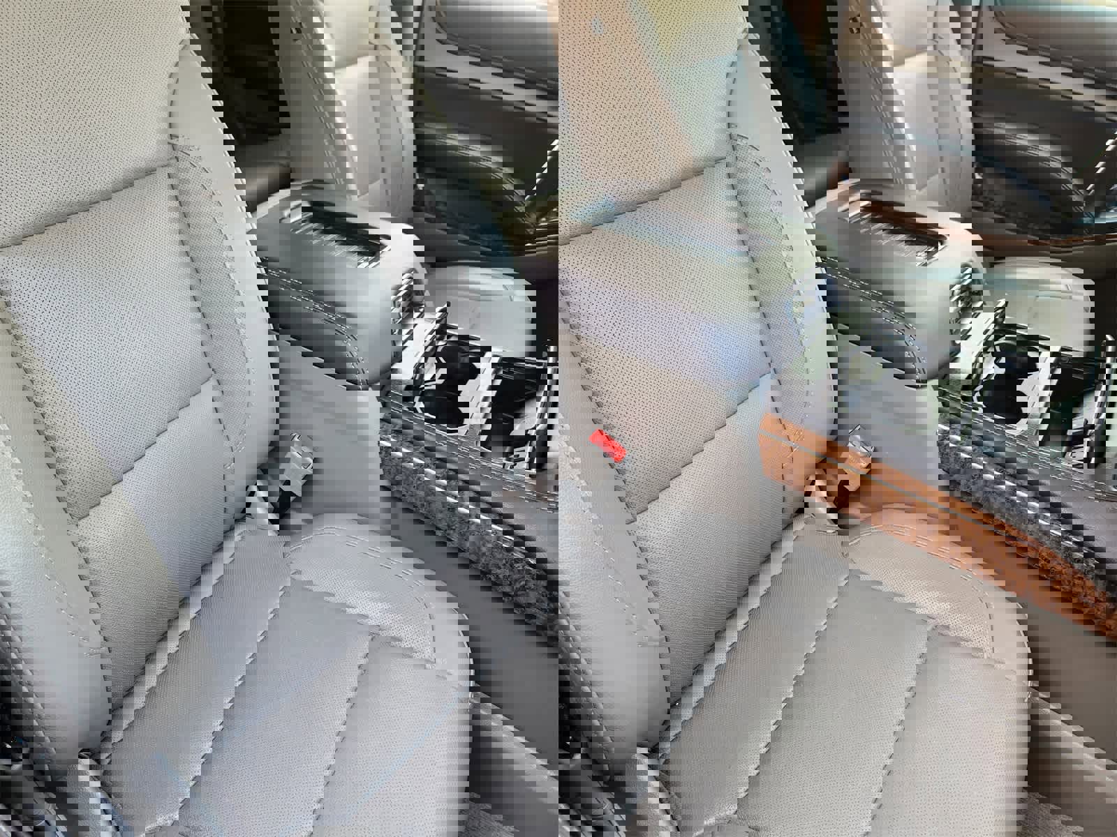 Used 2018 Chevrolet Tahoe Premier image 14