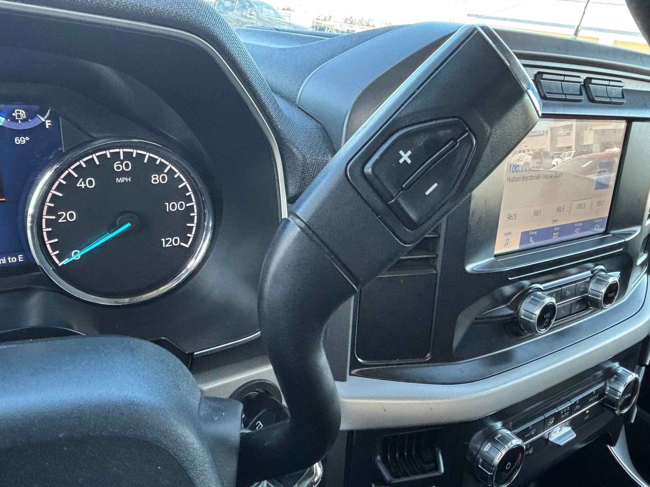 Used 2022 Ford F150 XLT w/ Equipment Group 301A Mid image 23