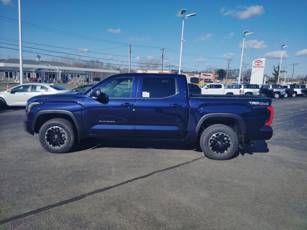New 2026 Toyota Tundra SR5 AWD/4WD image 4