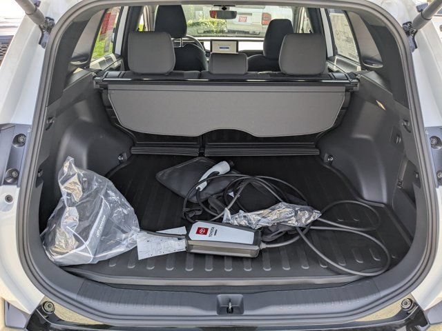 New 2026 Toyota RAV4 SE AWD/4WD image 13