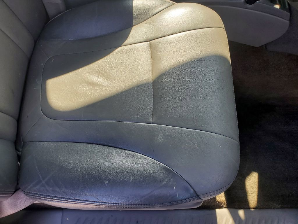 Used 2002 Chevrolet TrailBlazer LTZ image 38