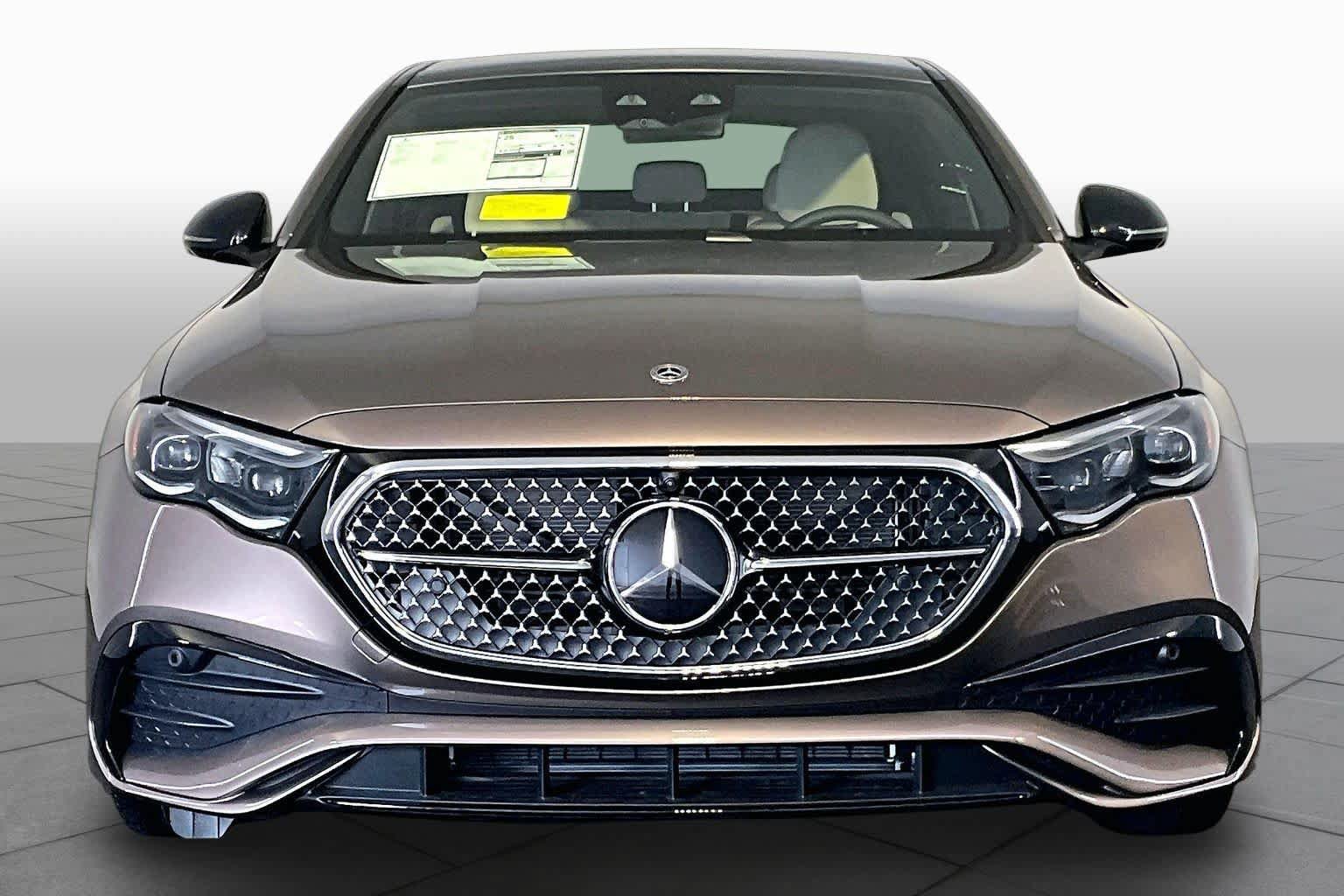 New 2027 Mercedes-Benz E 450 4MATIC Sedan image 2
