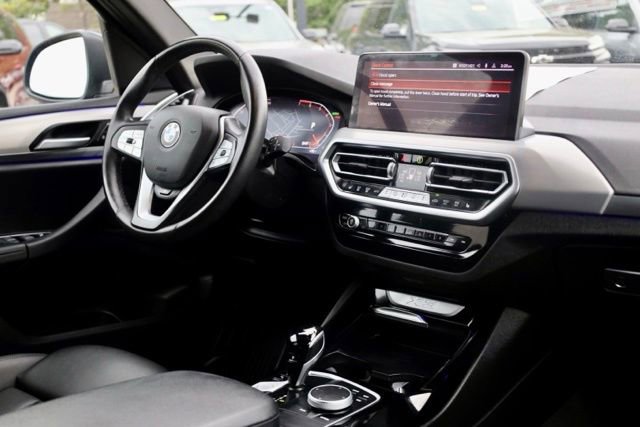 Used 2024 BMW X3 sDrive30i w/ Premium Package RWD image 38