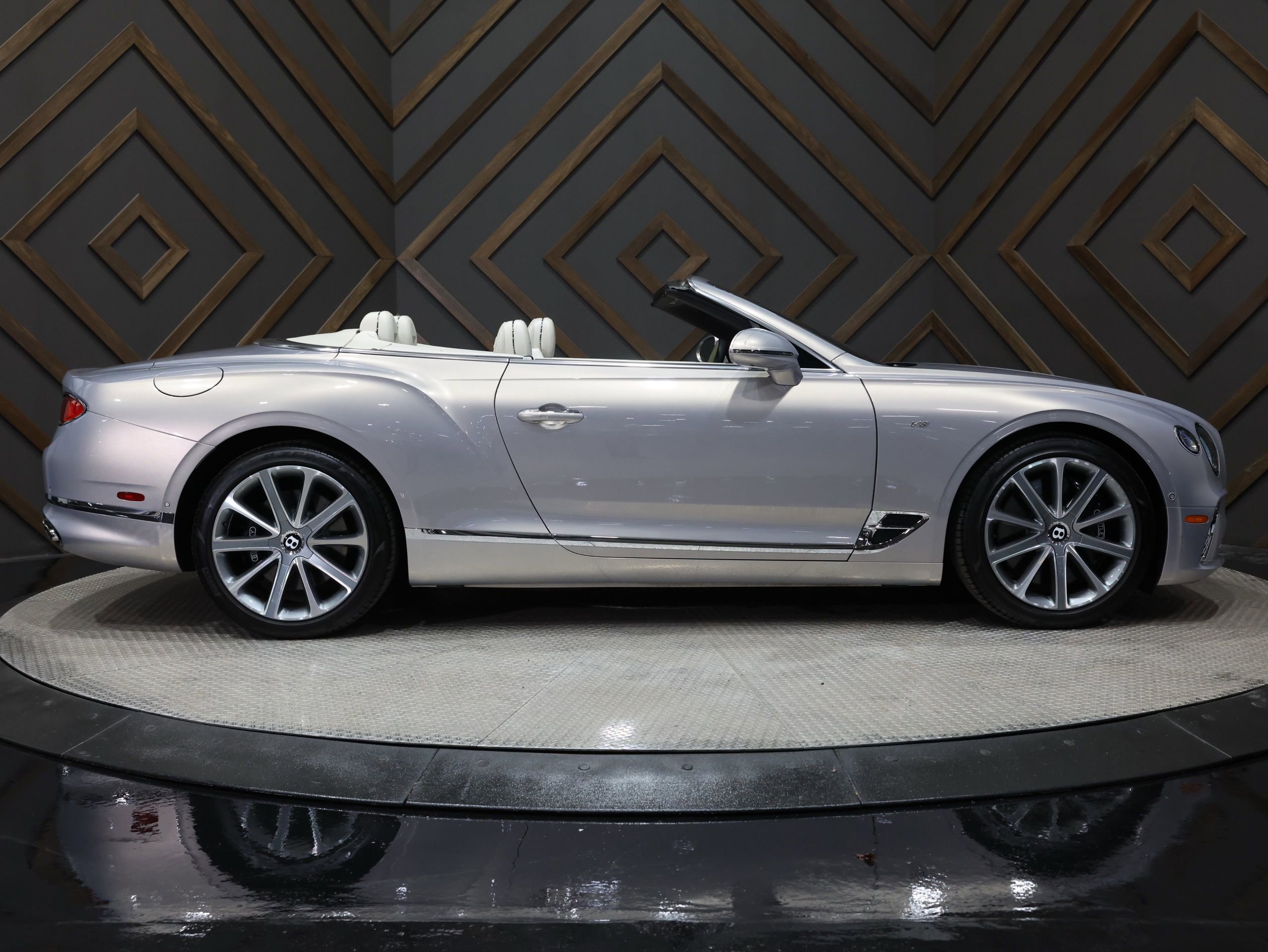 Used 2022 Bentley Continental GT Speed image 3