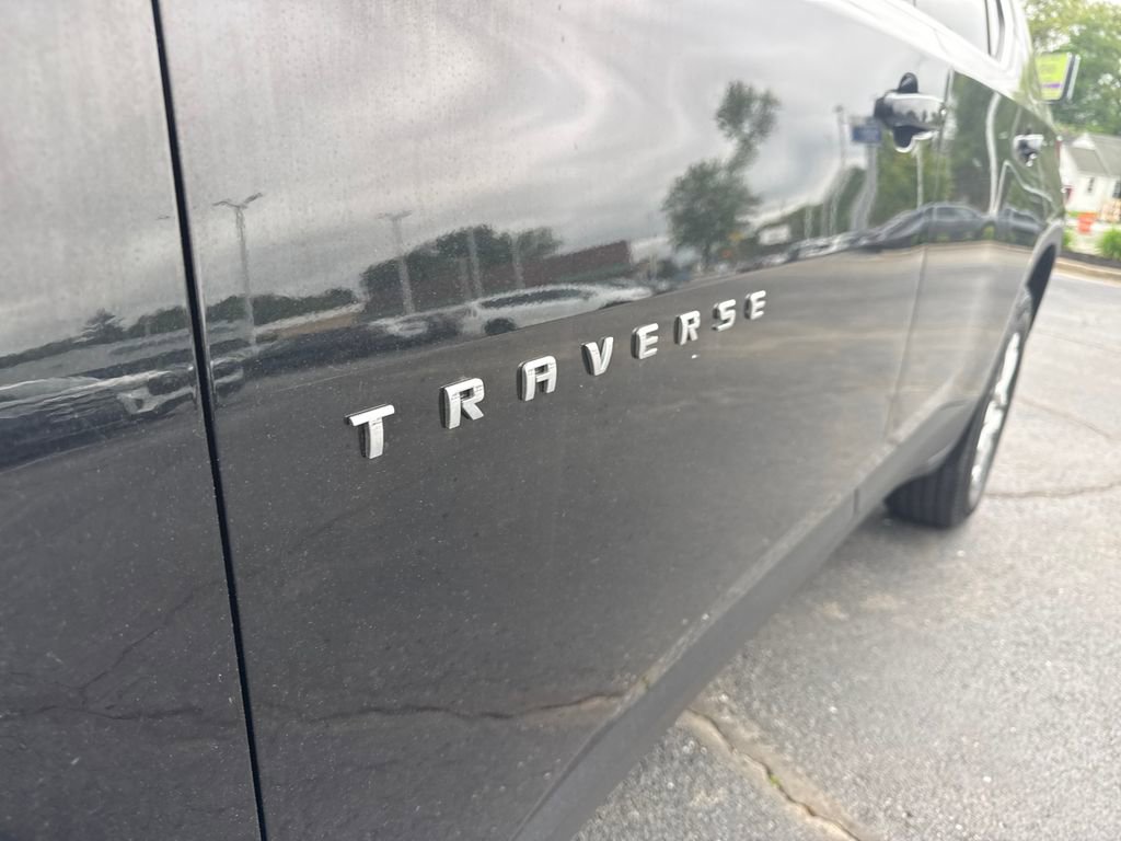 Used 2018 Chevrolet Traverse LT FWD image 26