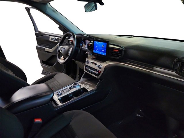 Used 2021 Ford Explorer XLT image 22
