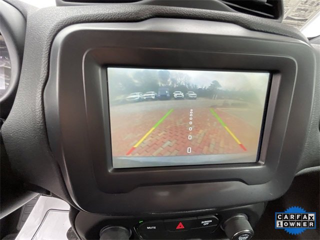 Used 2018 Jeep Renegade Latitude image 24