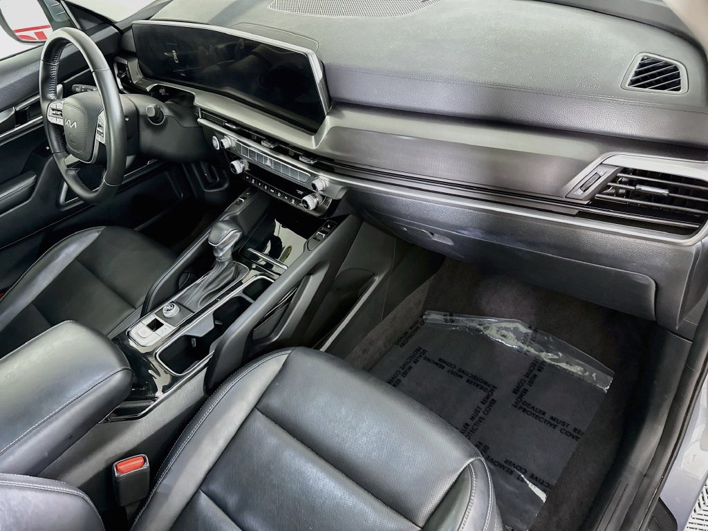 Used 2025 Kia Telluride S FWD image 34