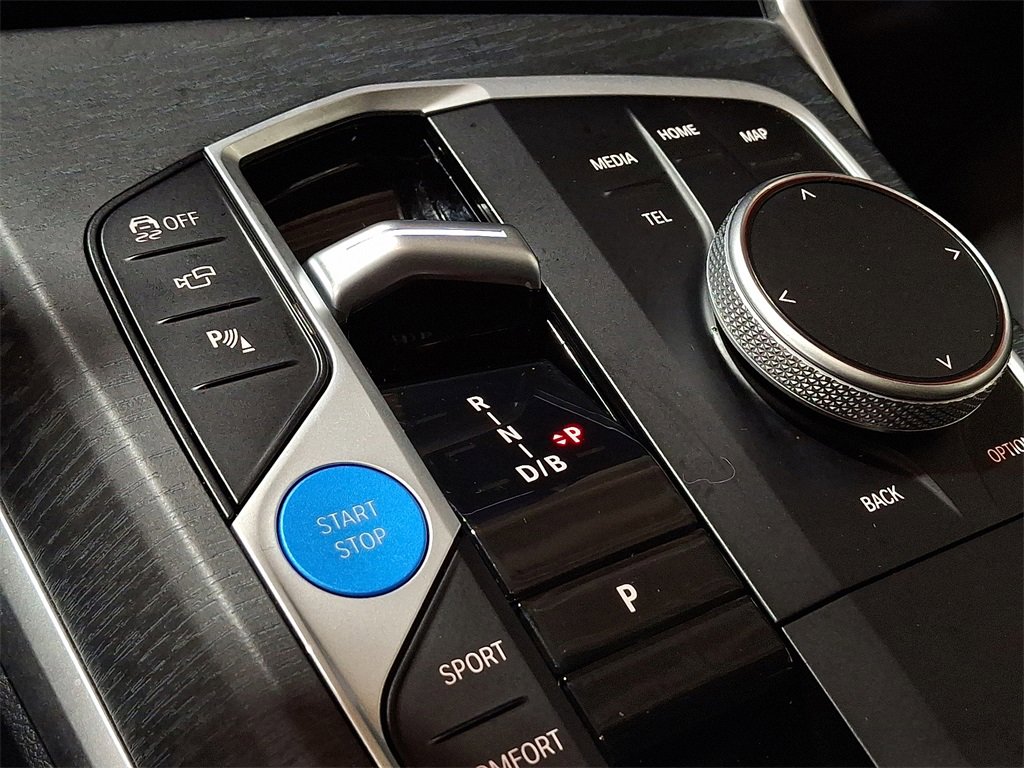 Used 2025 BMW i4 xDrive40i w/ M Sport Package image 13