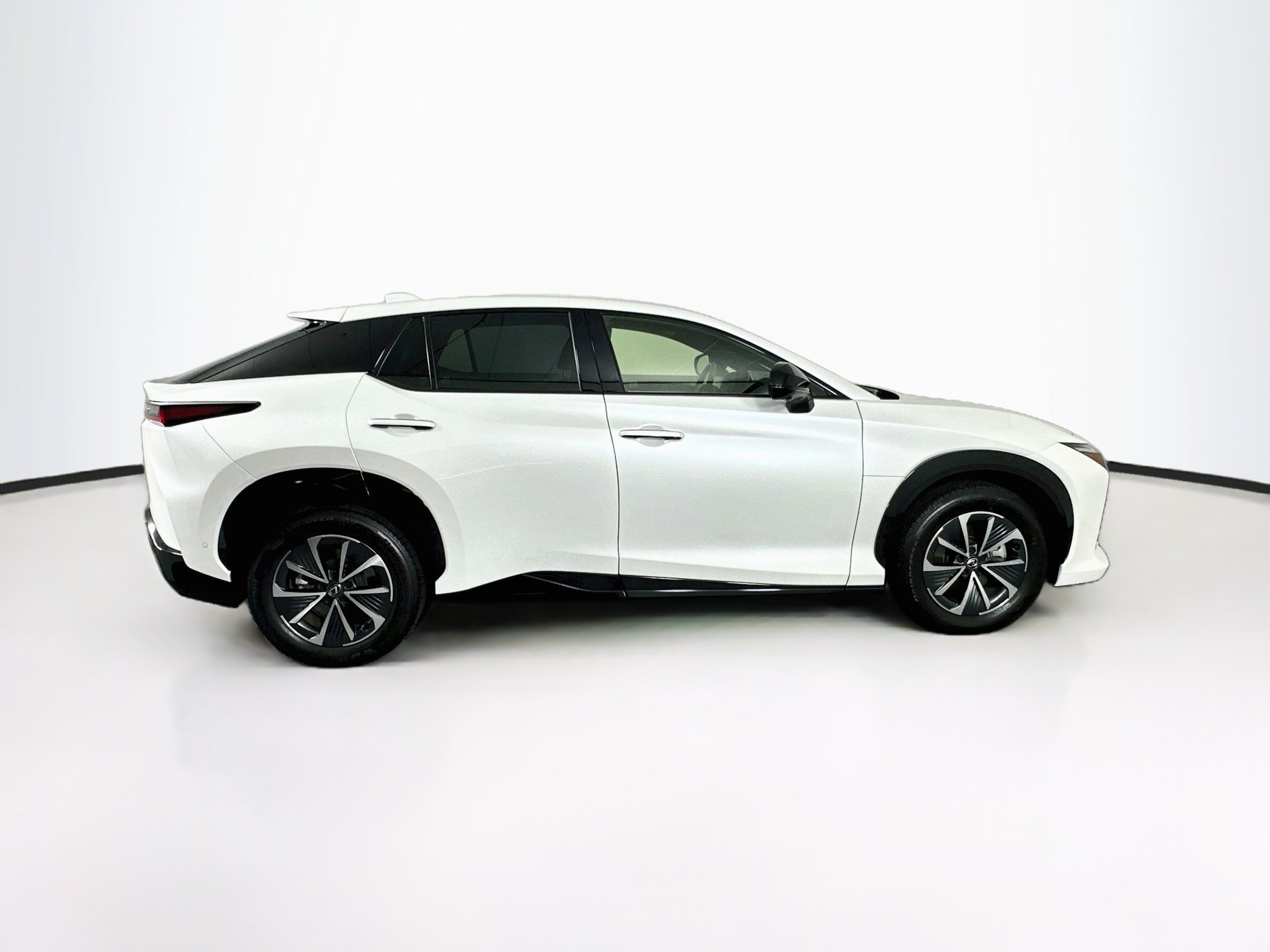 Used 2023 Lexus RZ 450e Premium w/ Technology Package AWD/4WD image 10