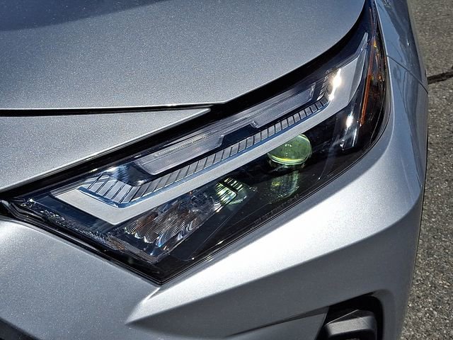 Used 2025 Toyota RAV4 XLE Premium w/ Weather Package image 9