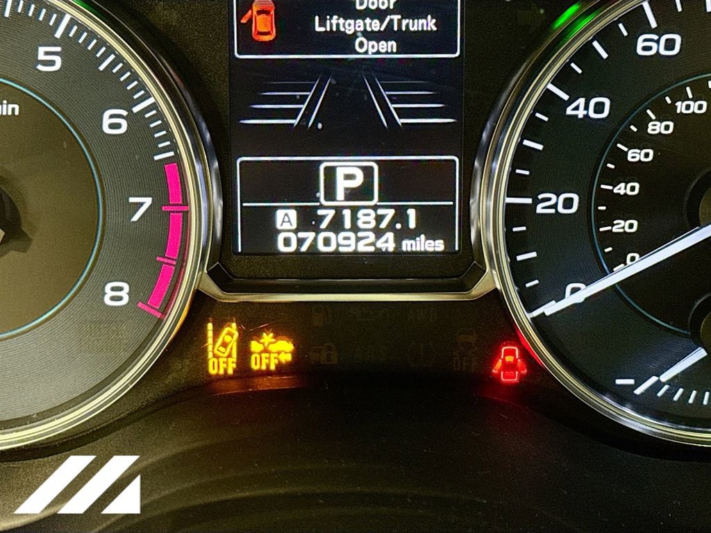Used 2017 Subaru Crosstrek 2.0i Limited image 13