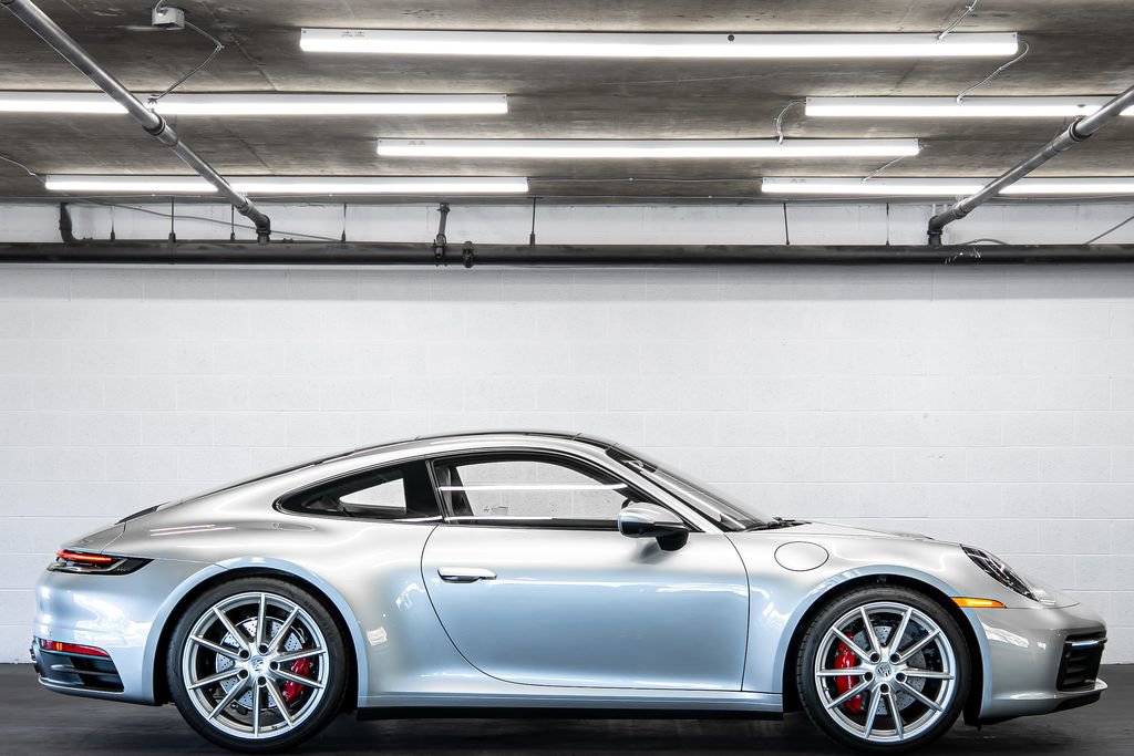 Used 2024 Porsche 911 Carrera 4S image 6