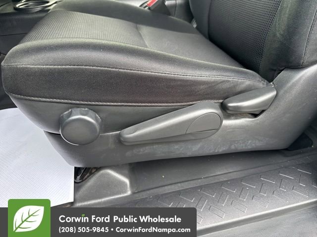 Used 2012 Toyota FJ Cruiser 4WD image 26