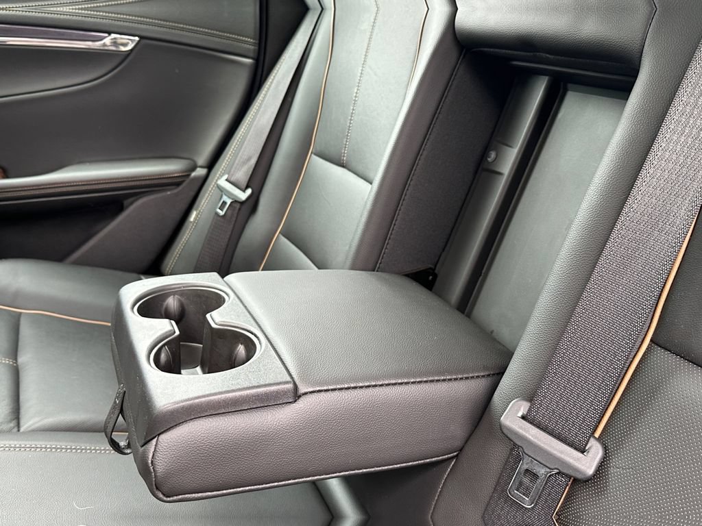 Used 2015 Chevrolet Impala LTZ FWD image 38