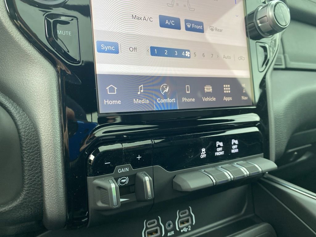 New 2026 RAM 1500 Laramie w/ Sport Appearance Package image 30