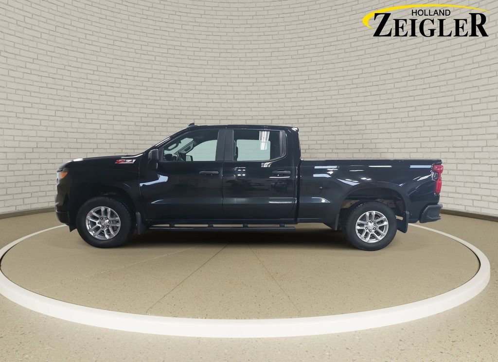 Used 2024 Chevrolet Silverado 1500 W/T w/ Z71 Off-Road Package AWD/4WD image 8