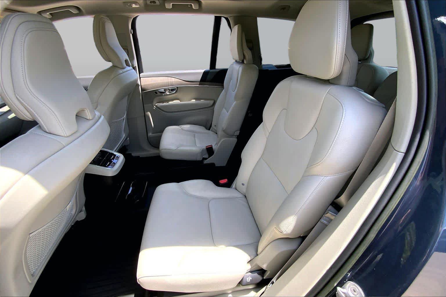 Used 2023 Volvo XC90 B6 Plus w/ Protection Package AWD/4WD image 19