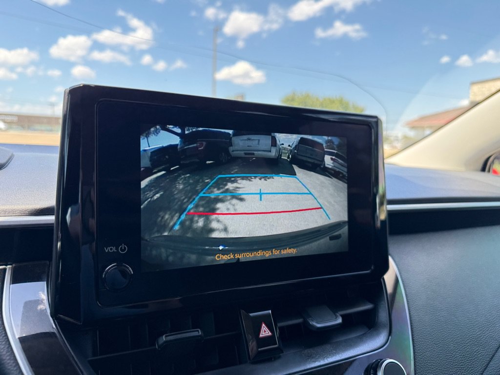 Used 2026 Toyota Corolla LE FWD image 29