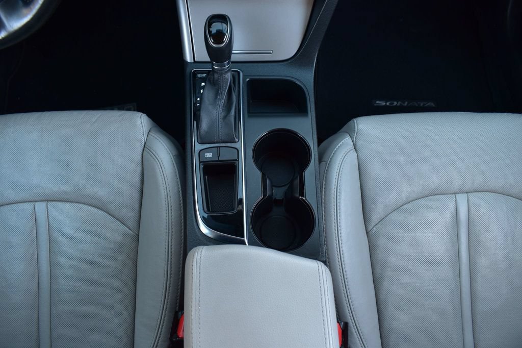 Used 2015 Hyundai Sonata Limited FWD image 29
