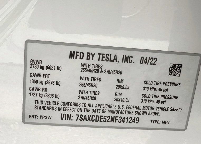 Used 2022 Tesla Model X image 32