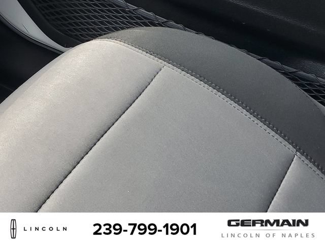 Used 2019 Jeep Wrangler Unlimited Sahara AWD/4WD image 29