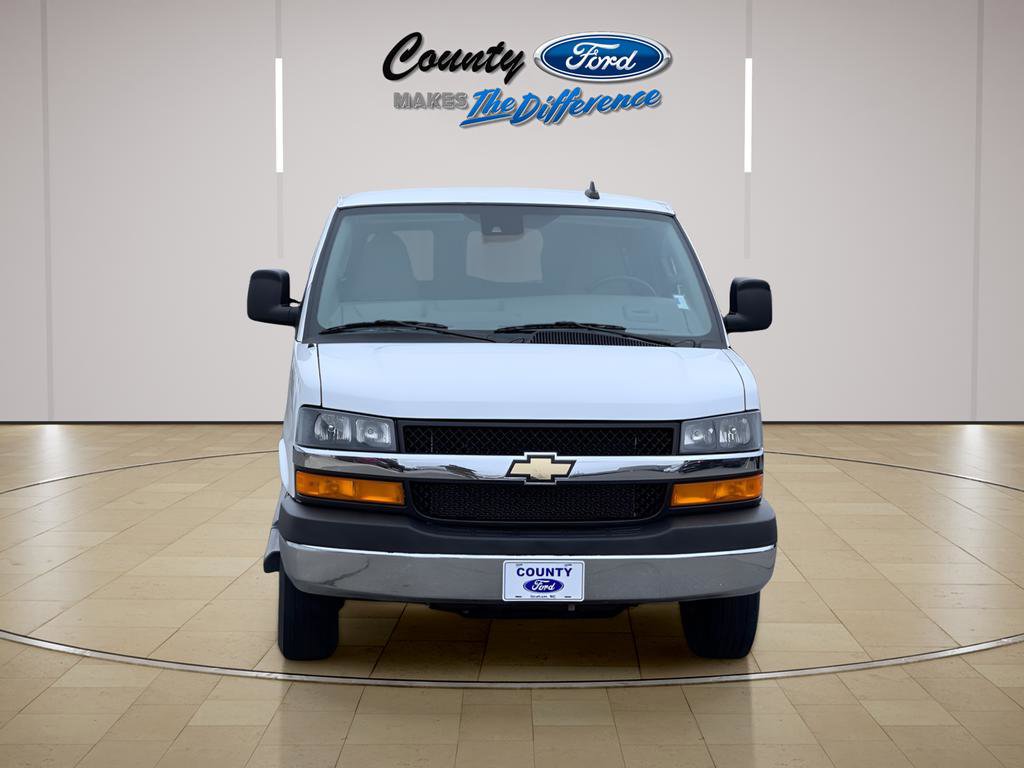 Used 2023 Chevrolet Express 3500 LT w/ LT Preferred Equipment Group image 12
