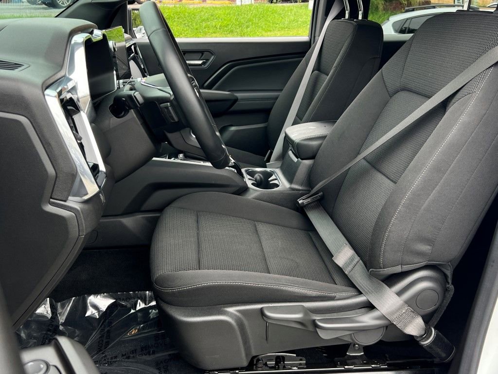 Used 2024 GMC Canyon Elevation image 12