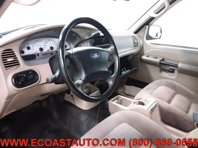 Used 2004 Ford Explorer Sport Trac Adrenalin image 11