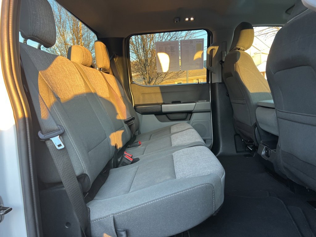 Used 2024 Ford F250 XLT w/ Snow Plow Prep Package image 23