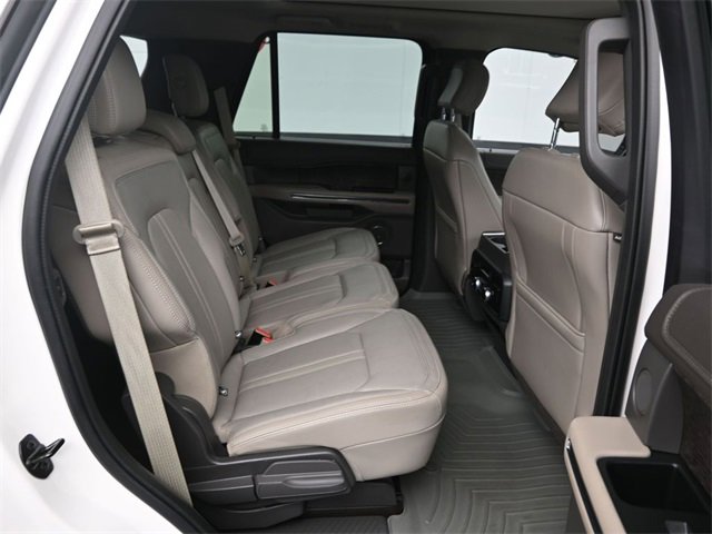 Used 2019 Ford Expedition Limited w/ Equipment Group 301A image 11