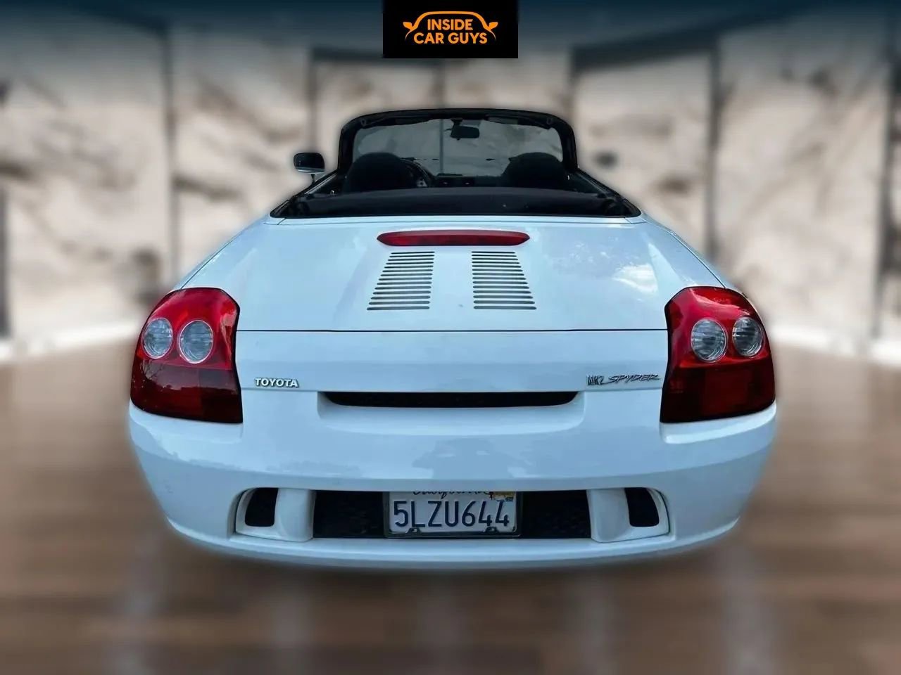 Used 2005 Toyota MR2 image 8