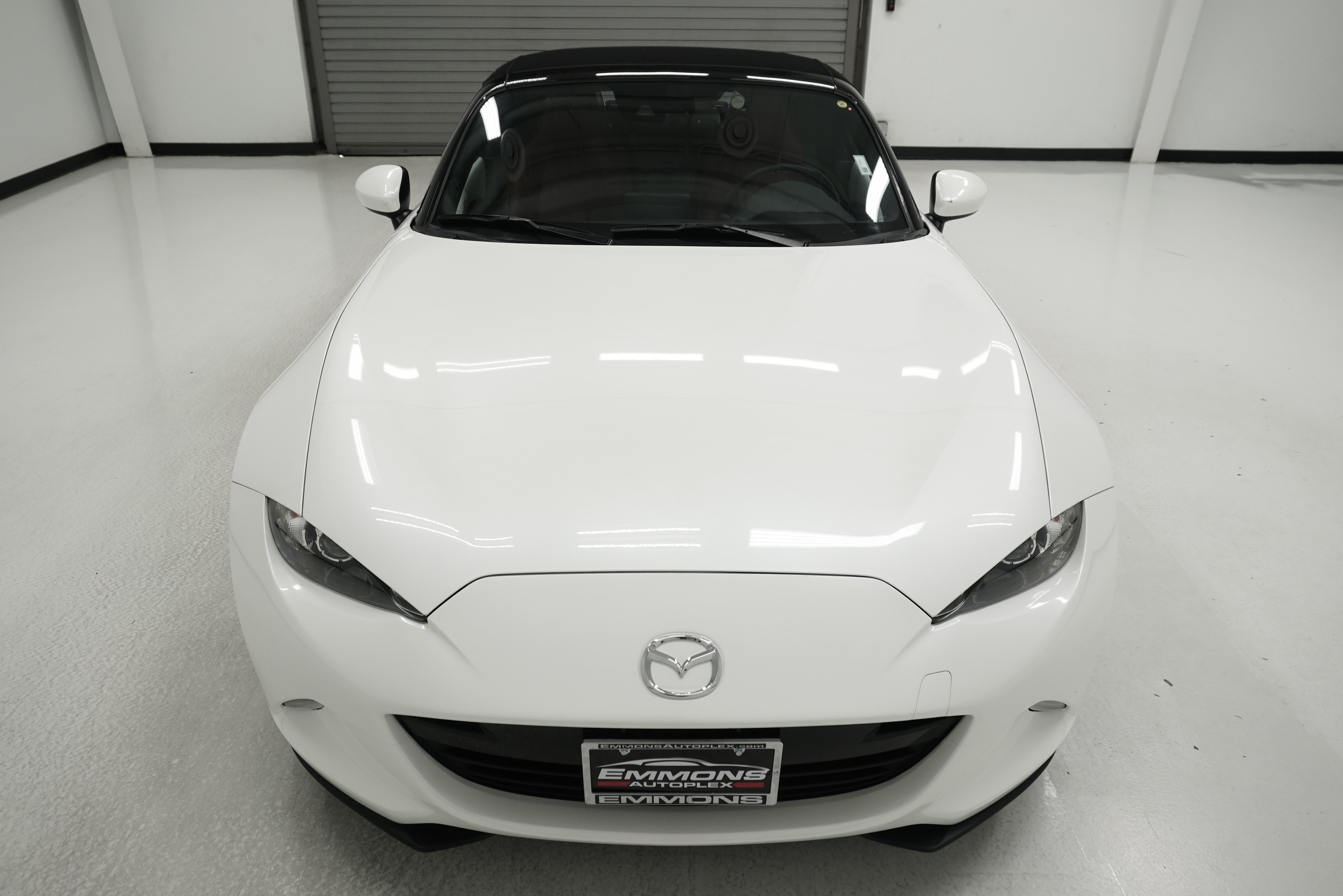 Used 2022 MAZDA MX-5 Miata Grand Touring RWD image 2