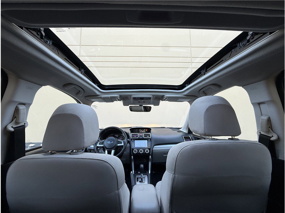 Used 2017 Subaru Forester 2.5i Premium AWD/4WD image 24