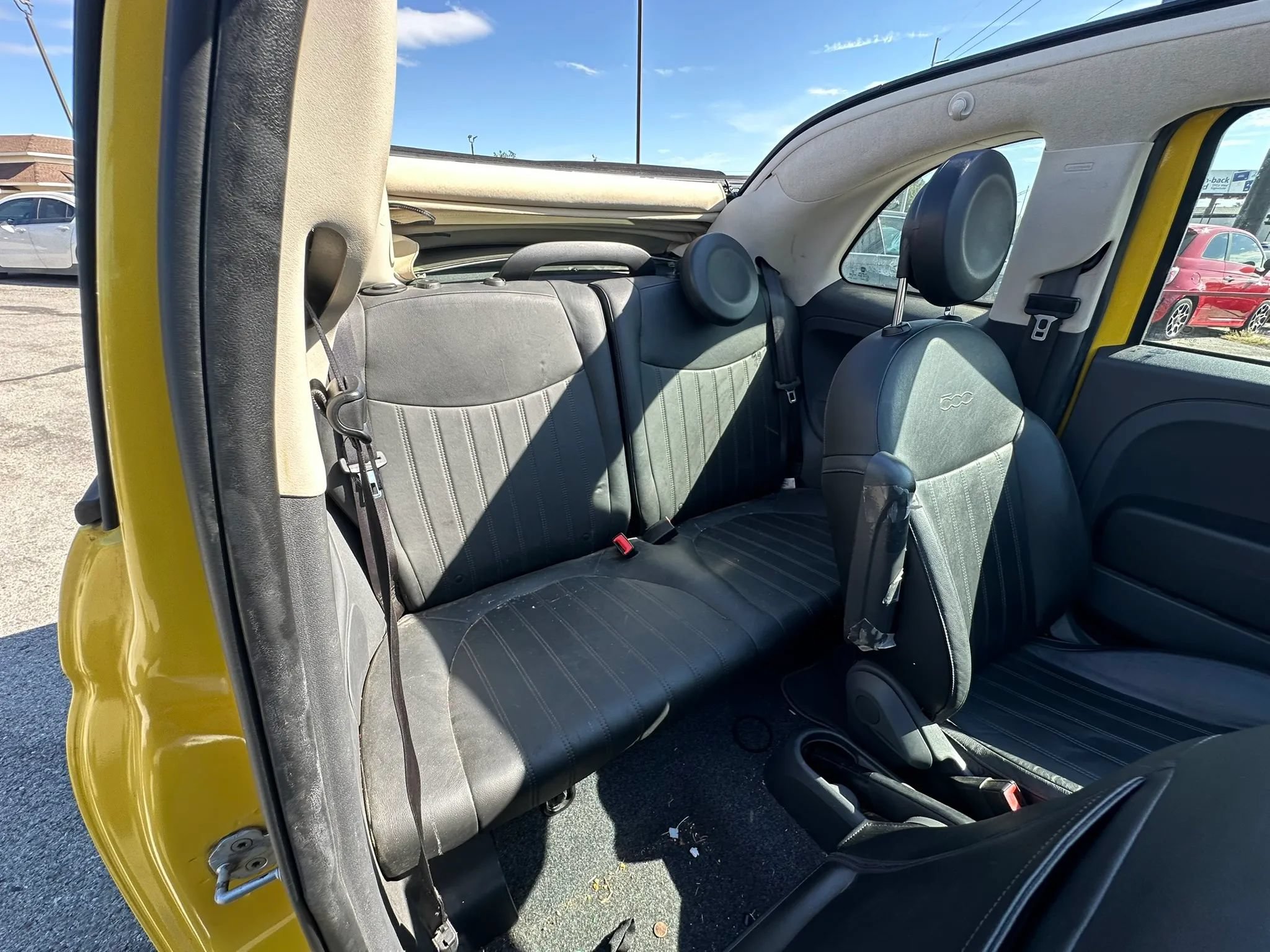 Used 2017 FIAT 500 Lounge FWD image 24