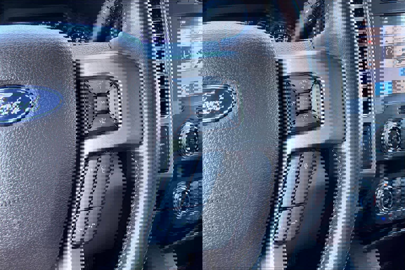 Used 2019 Ford F250 Limited image 25