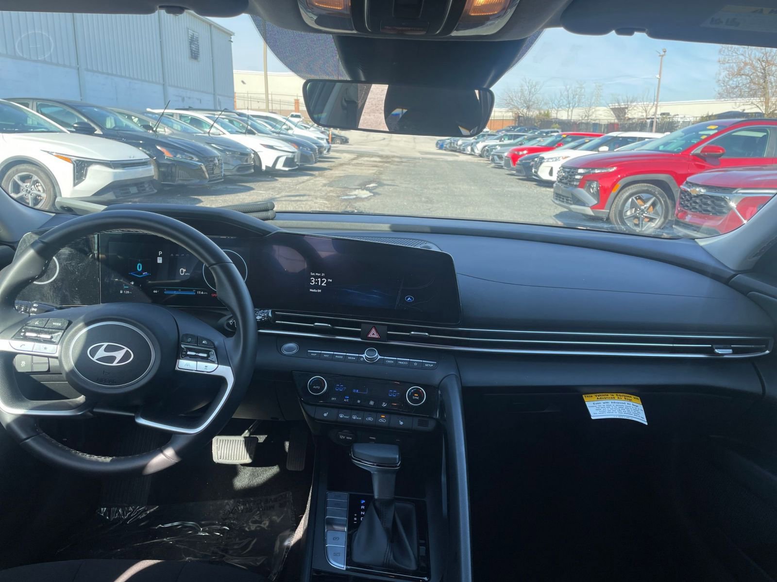 Used 2025 Hyundai Elantra SEL FWD image 34