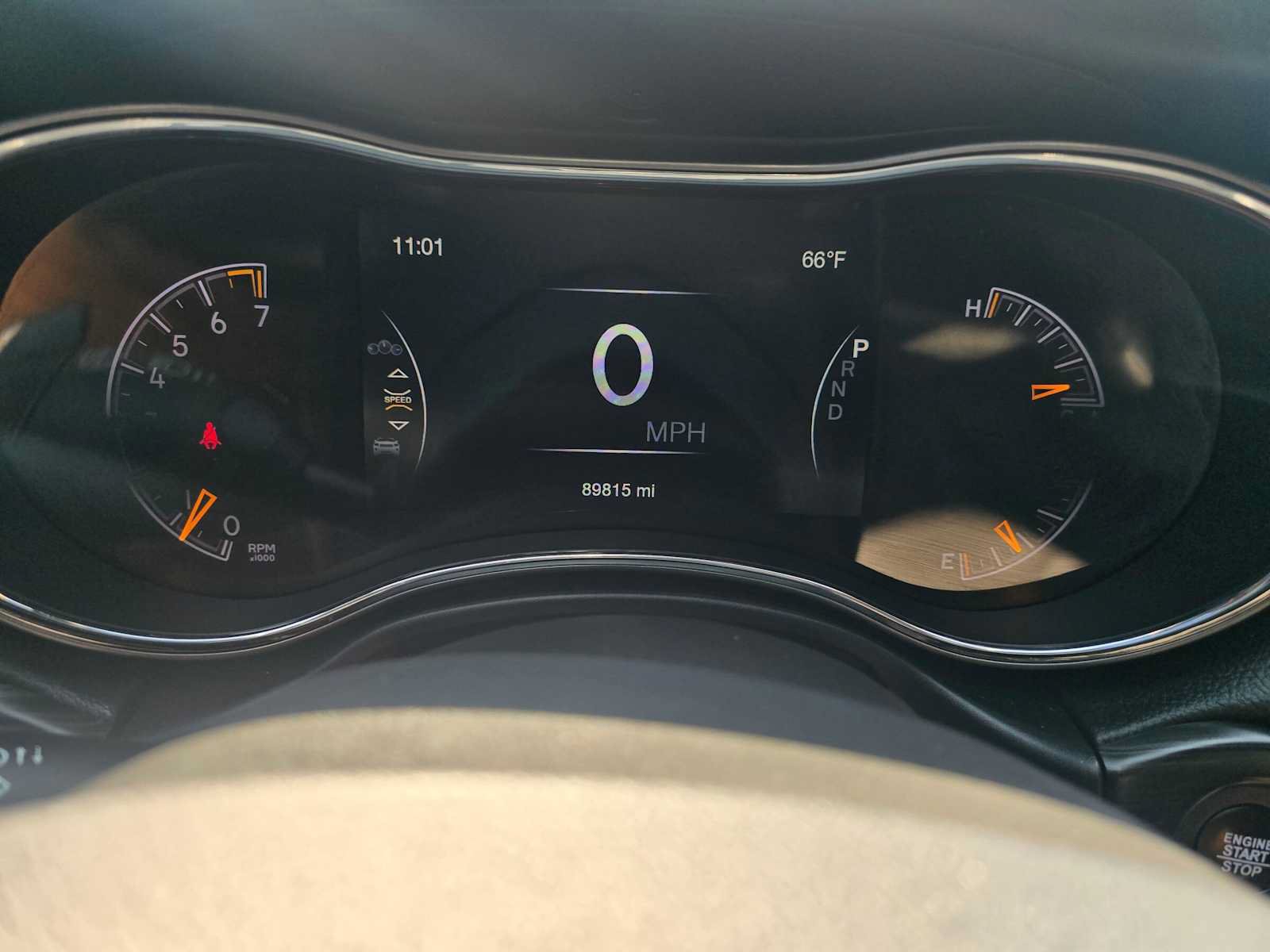 Used 2019 Jeep Grand Cherokee Laredo RWD image 26