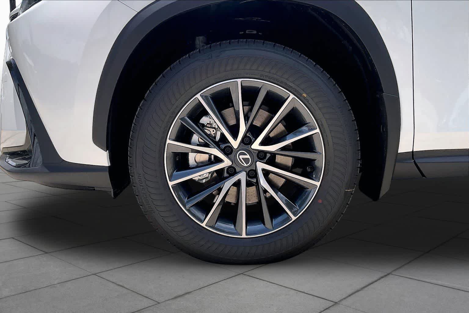 New 2026 Lexus NX 350 AWD w/ Accessory Package (2T) image 20